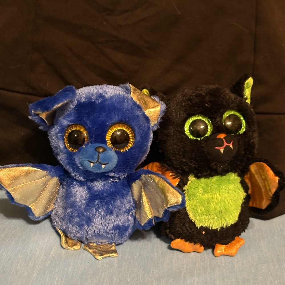 Ty Stuffed Animals Blue and Black Bat Duo